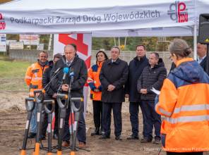 Rozbudowa DW 877 w Leżajsku