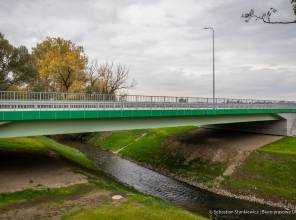 <p><strong>Projekt jest współfinansowany z Programu Fundusze Europejskie dla Podkarpacia 2021-2027</strong></p>

<p><strong>Inwestor:</strong> Województwo Podkarpackie - Podkarpacki Zarząd Dróg Wojewódzkich<br />
<strong>Wykonawca:</strong> STRABAG Sp. z o.o.<br />
<strong>Wartość projektu: </strong> 25 164 263,93 PLN<br />
<strong>Wartość dofinansowania:</strong>  21 379 493,30 PLN<br />
<strong>Okres realizacji:</strong> 01.2024-09.2025<br />
<strong>Inżynier Kontraktu:</strong> INKO Consulting Sp. z o.o.</p>
