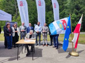 DW 892 Radoszyce - granica państwa