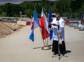 Zdjęcie przedstawia uczestnika wydarzenia